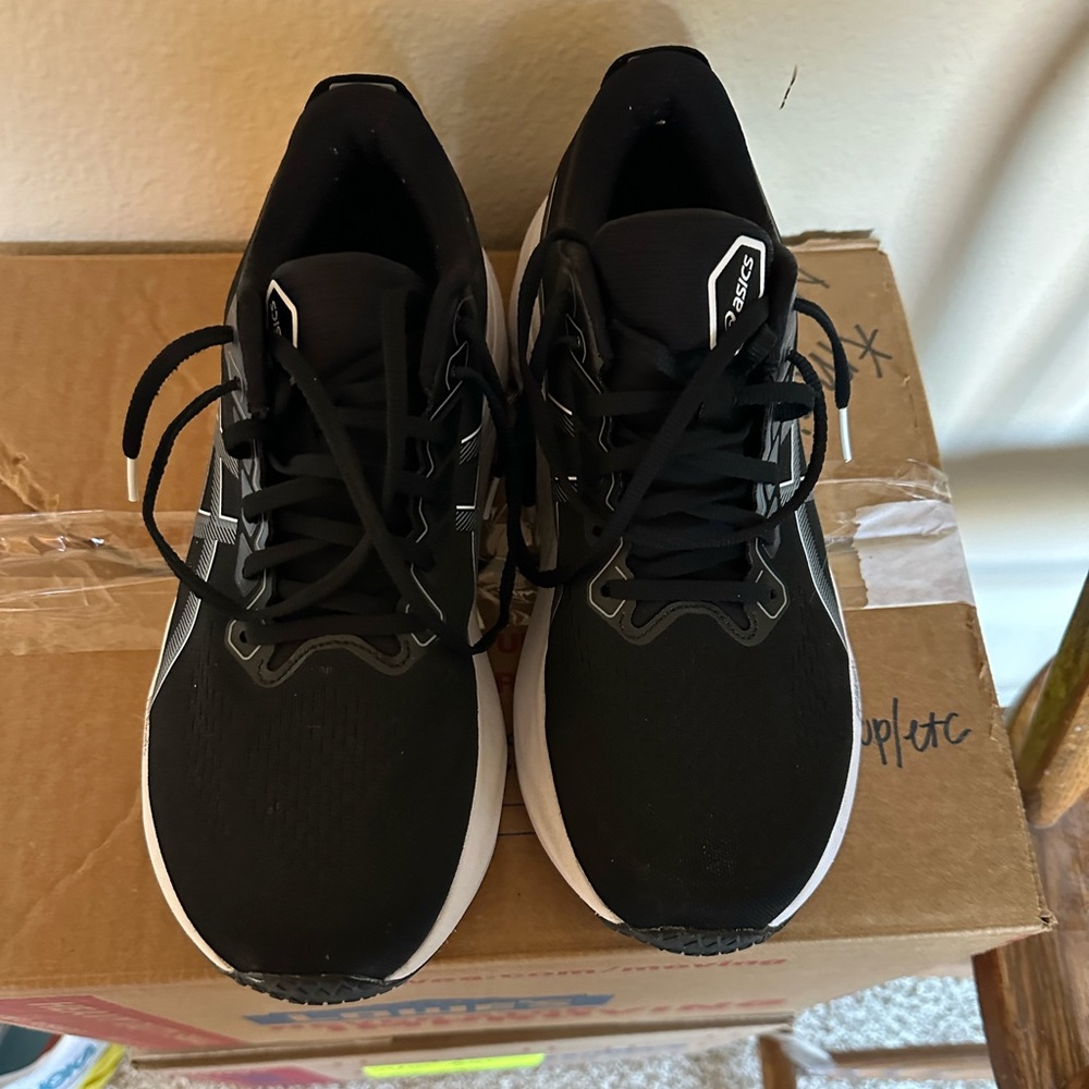 ASICS GEL-KAYANO 30